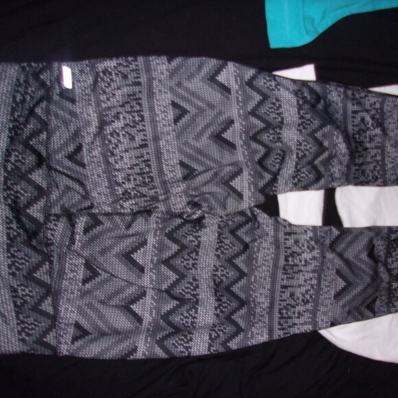 size large active wear blak gray gear pants womens leggings athletic - Picture 3 of 6